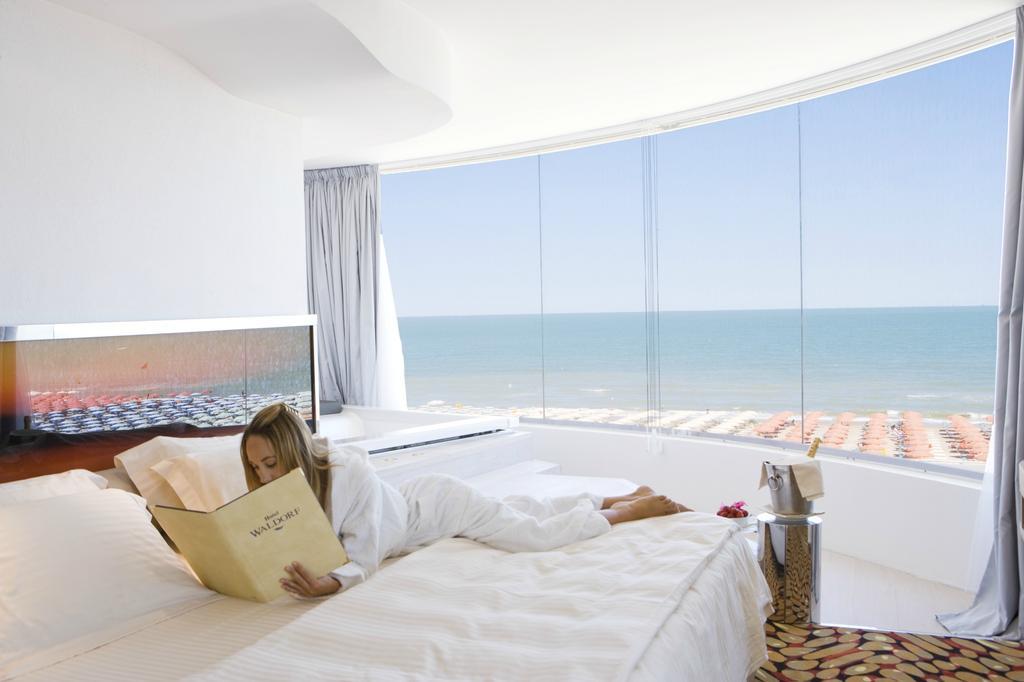 Hotel Waldorf- Premier Resort Milano Marittima Værelse billede