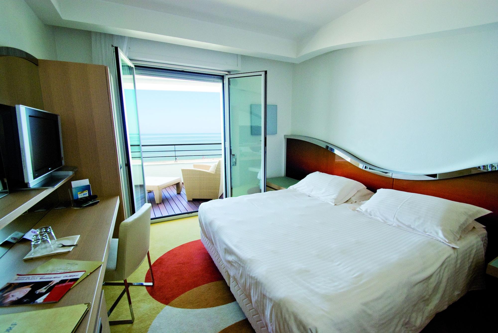 Hotel Waldorf- Premier Resort Milano Marittima Eksteriør billede