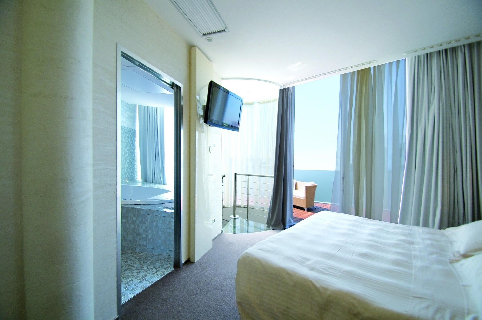 Hotel Waldorf- Premier Resort Milano Marittima Eksteriør billede